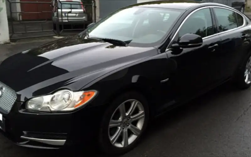Jaguar XF Front