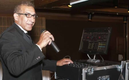 Kann man an eine vorhandene Funk-Mikrofon Anlage auch Headsets anschließen?