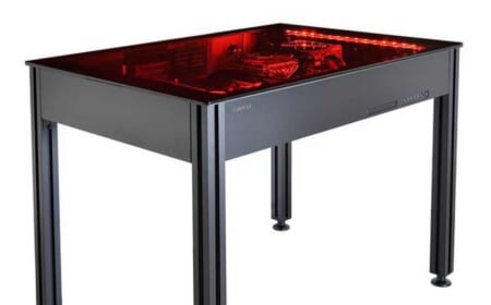 Computer in den Tisch einbauen