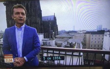 Wurde Donald Bäcker 1954 geboren?