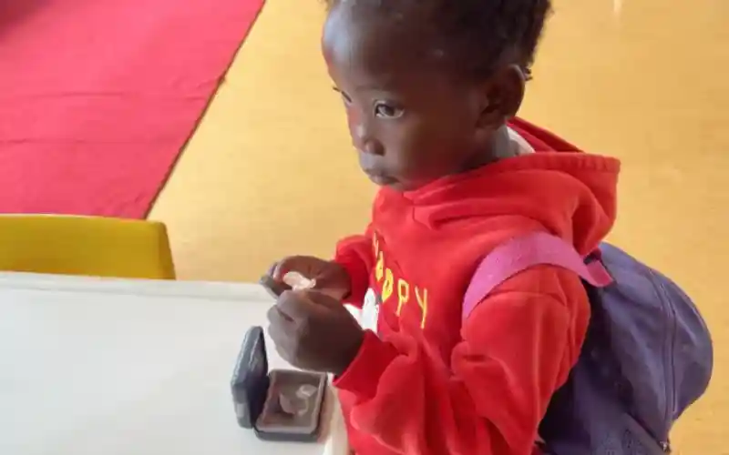 Namibia girl 0711
